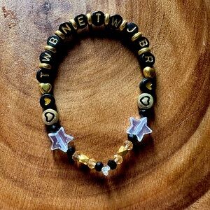 Taylor Swift Beaded Bracelet
“There Will Be No Explanation… Just Reputation